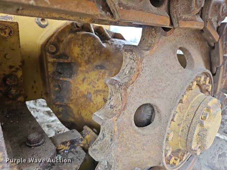 image for item EJ6066 1997 Komatsu  D31P-20E dozer