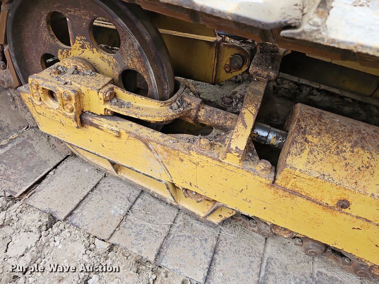 image for item EJ6066 1997 Komatsu  D31P-20E dozer