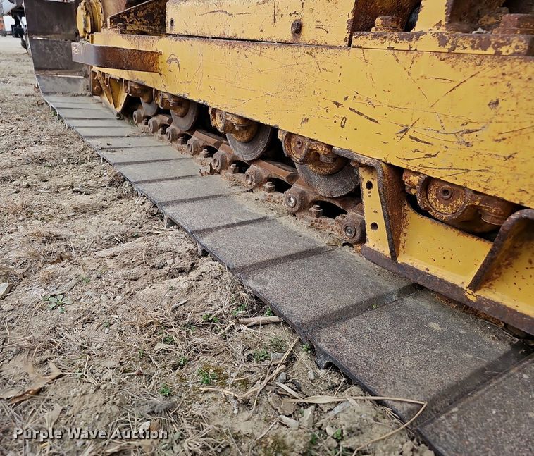 image for item EJ6066 1997 Komatsu  D31P-20E dozer