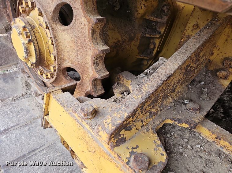 image for item EJ6066 1997 Komatsu  D31P-20E dozer