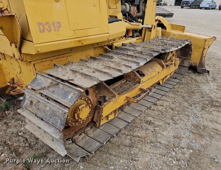 image for item EJ6066 1997 Komatsu  D31P-20E dozer