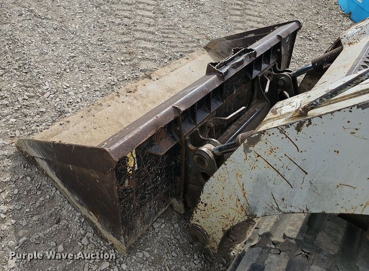 image for item EJ6069 2007 Takeuchi  TL140 tracked skid steer loader