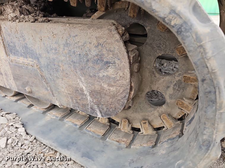 image for item EJ6069 2007 Takeuchi  TL140 tracked skid steer loader