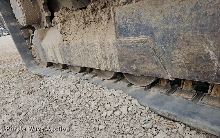 image for item EJ6069 2007 Takeuchi  TL140 tracked skid steer loader