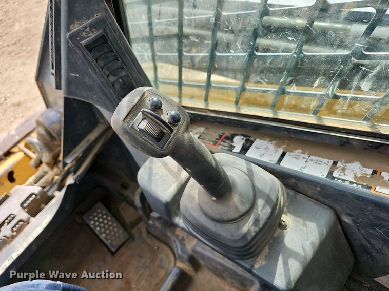 image for item EJ6071 2015 John Deere 329E tracked skid steer loader