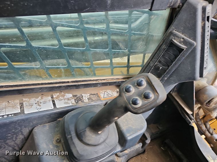 image for item EJ6071 2015 John Deere 329E tracked skid steer loader