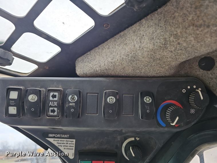 image for item EJ6071 2015 John Deere 329E tracked skid steer loader