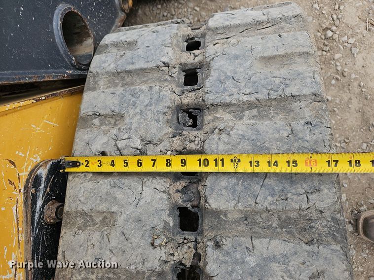 image for item EJ6071 2015 John Deere 329E tracked skid steer loader