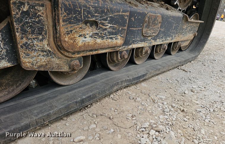 image for item EJ6071 2015 John Deere 329E tracked skid steer loader