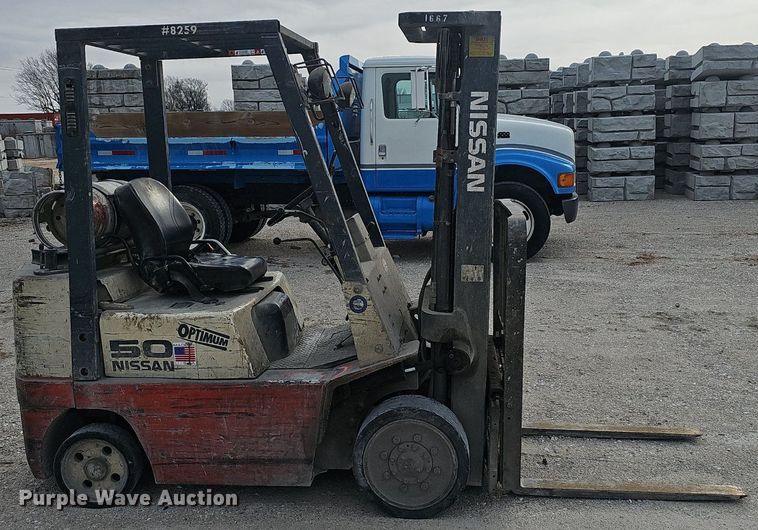 image for item EJ6075 Nissan  CPJ2A25PV forklift