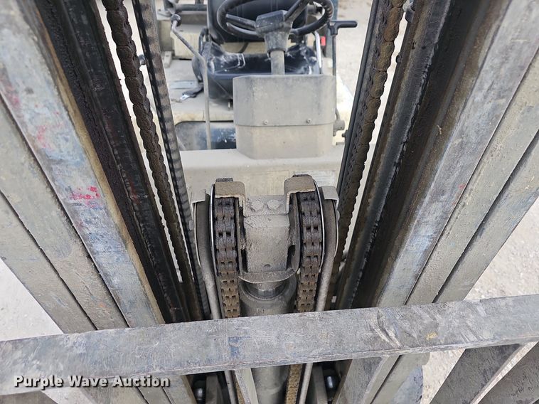 image for item EJ6075 Nissan  CPJ2A25PV forklift