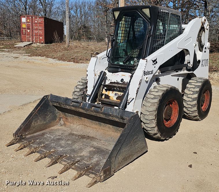 image for item EJ6104 Bobcat A300 skid steer loader