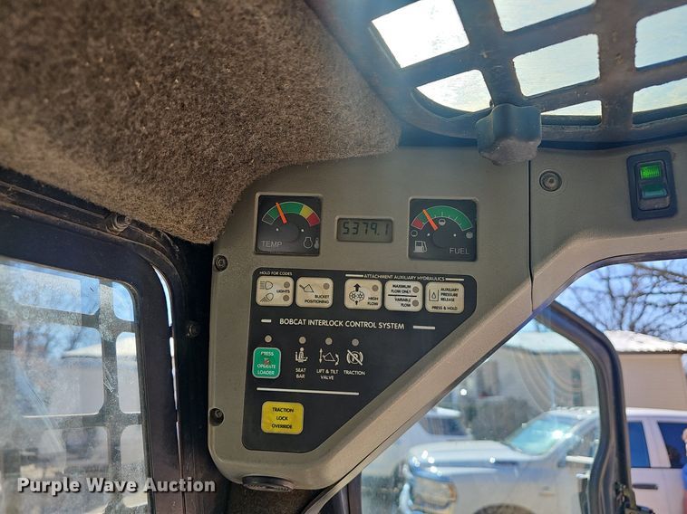 image for item EJ6104 Bobcat A300 skid steer loader