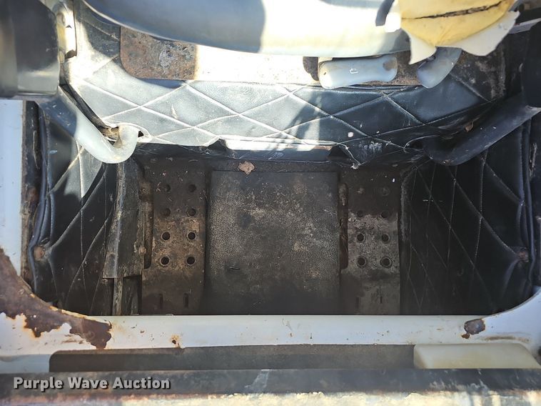 image for item EJ6104 Bobcat A300 skid steer loader