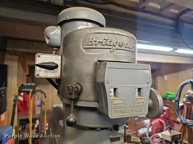 image for item EJ6116 1979 Bridgeport  milling machine