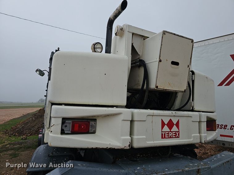 image for item EJ6117 2004 Terex 5022 telehandler