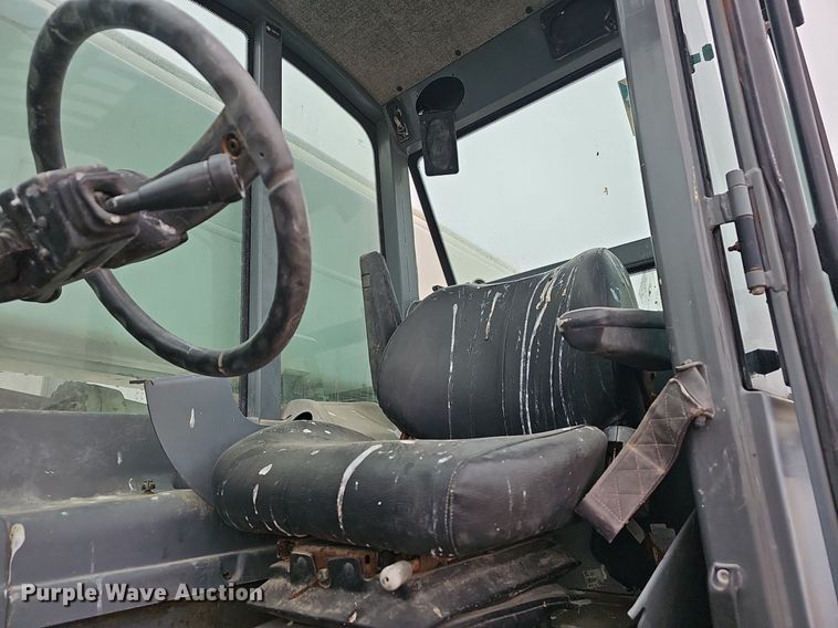 image for item EJ6117 2004 Terex 5022 telehandler