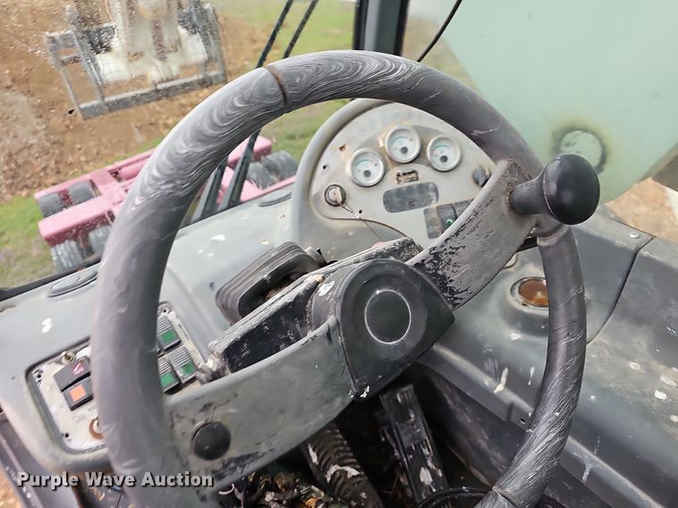 image for item EJ6117 2004 Terex 5022 telehandler