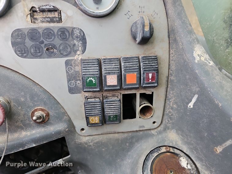 image for item EJ6117 2004 Terex 5022 telehandler