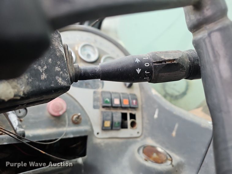 image for item EJ6117 2004 Terex 5022 telehandler