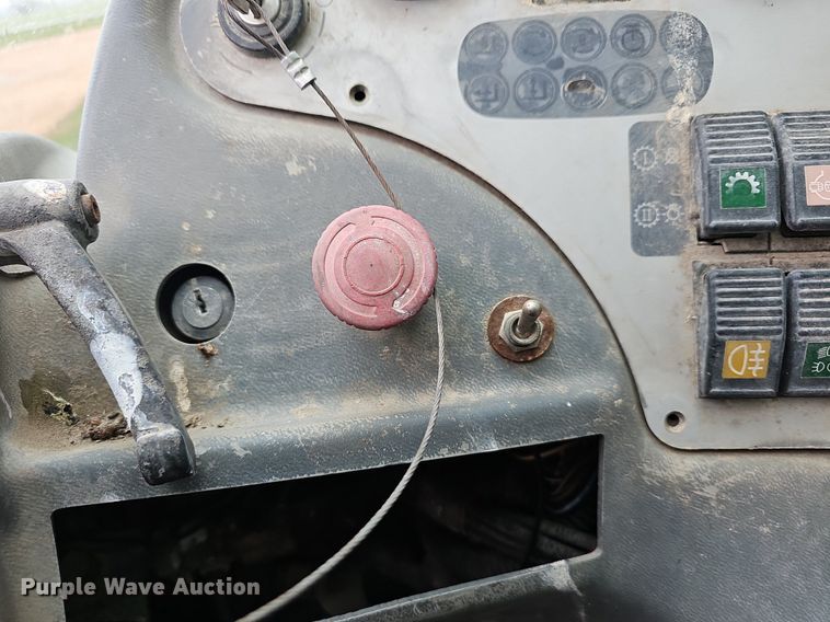 image for item EJ6117 2004 Terex 5022 telehandler