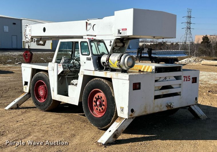 image for item EK4102 1993 Broderson IC-200-2B crane