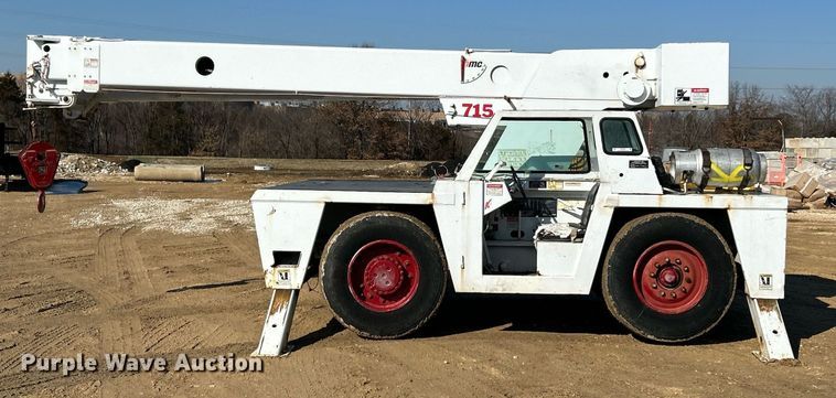 image for item EK4102 1993 Broderson IC-200-2B crane