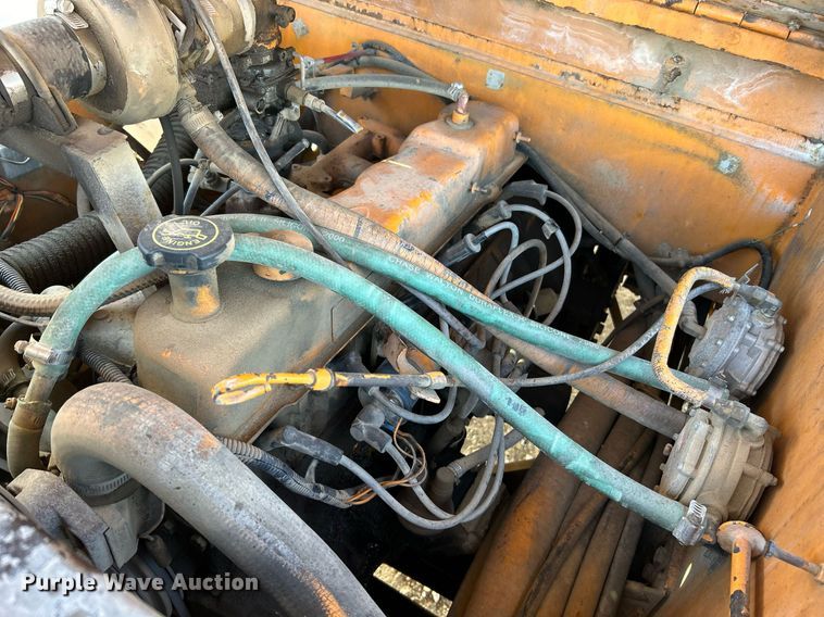 image for item EK4102 1993 Broderson IC-200-2B crane