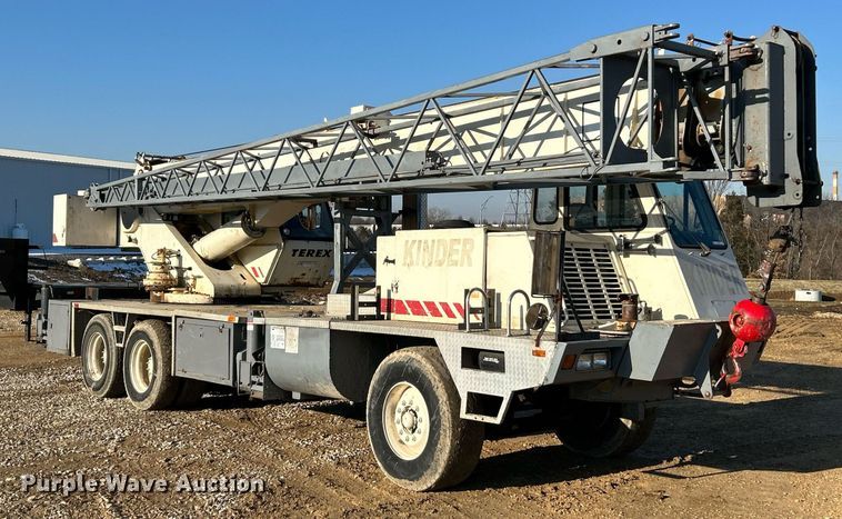image for item EK4103 1998 Terex T340 crane