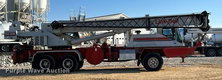 image for item EK4104 1994 Link-Belt  HTC-830 crane