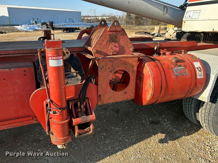 image for item EK4104 1994 Link-Belt  HTC-830 crane