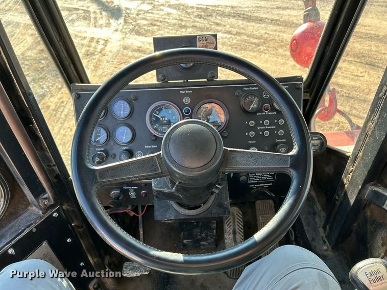 image for item EK4104 1994 Link-Belt  HTC-830 crane