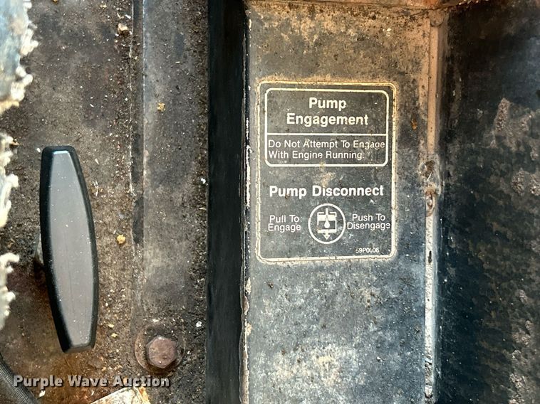 image for item EK4104 1994 Link-Belt  HTC-830 crane