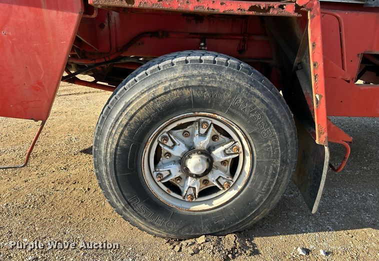 image for item EK4104 1994 Link-Belt  HTC-830 crane