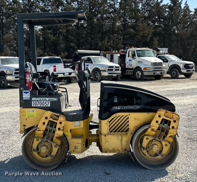 image for item EK4140 2007 Bomag BW120AD-4 double drum vibratory roller