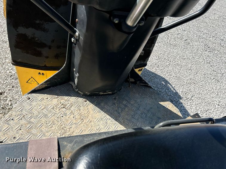 image for item EK4140 2007 Bomag BW120AD-4 double drum vibratory roller