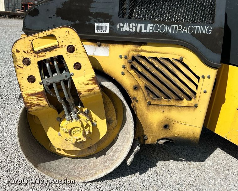 image for item EK4140 2007 Bomag BW120AD-4 double drum vibratory roller