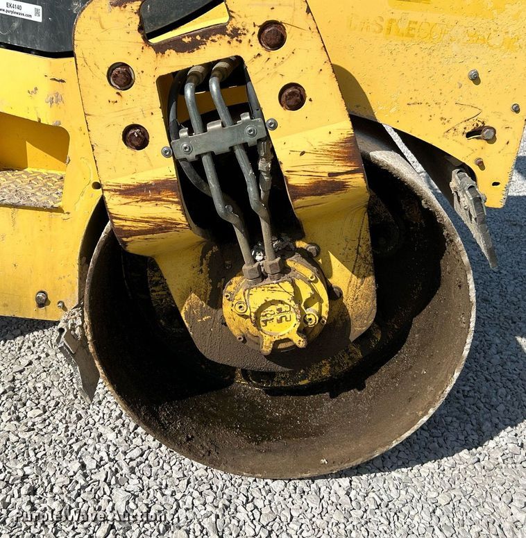 image for item EK4140 2007 Bomag BW120AD-4 double drum vibratory roller