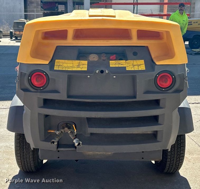 image for item EK4151 2016 Atlas Copco XAS 185 CD7 air compressor