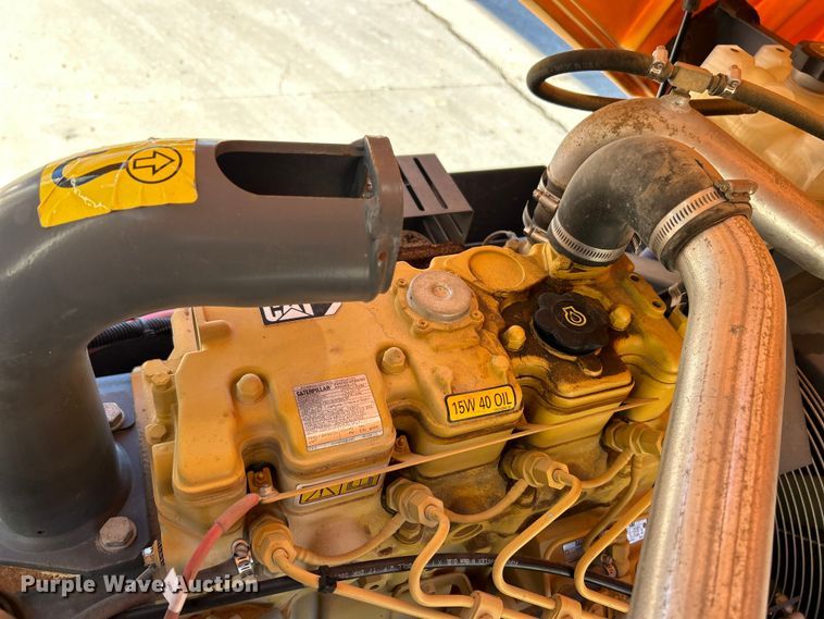 image for item EK4151 2016 Atlas Copco XAS 185 CD7 air compressor