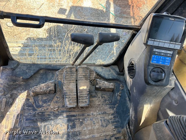 image for item EK4155 2011 Komatsu PC360LC-10 excavator