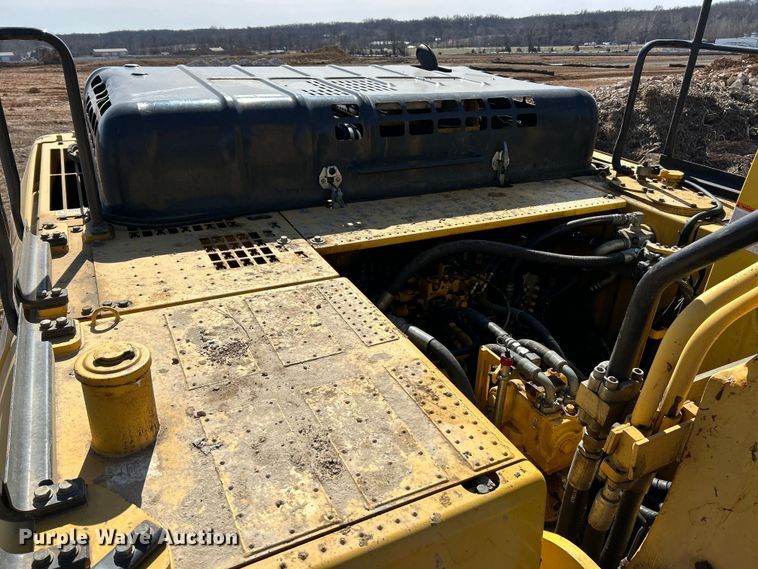 image for item EK4155 2011 Komatsu PC360LC-10 excavator