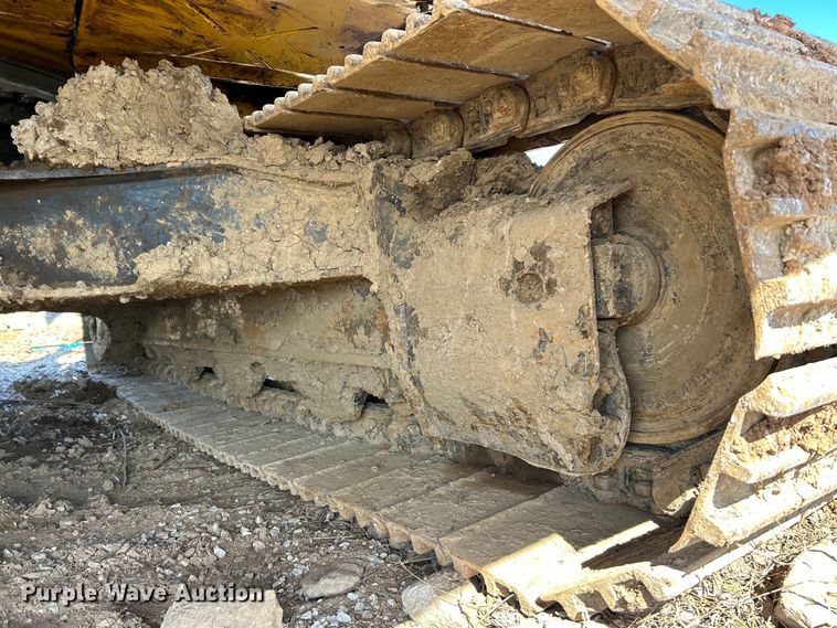 image for item EK4155 2011 Komatsu PC360LC-10 excavator