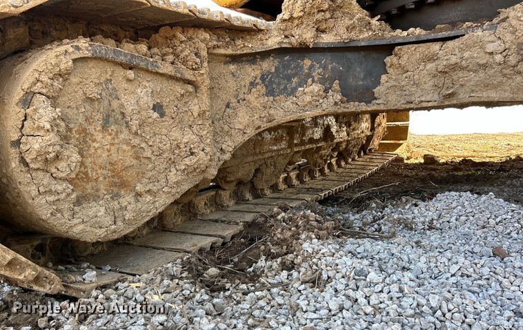 image for item EK4155 2011 Komatsu PC360LC-10 excavator