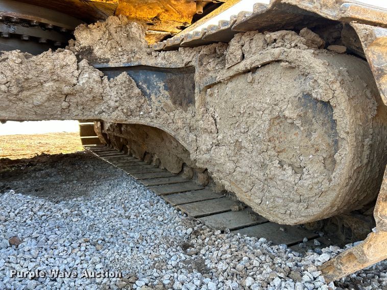 image for item EK4155 2011 Komatsu PC360LC-10 excavator