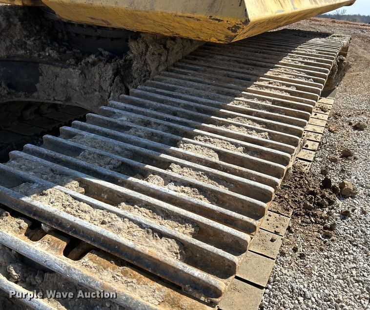 image for item EK4155 2011 Komatsu PC360LC-10 excavator