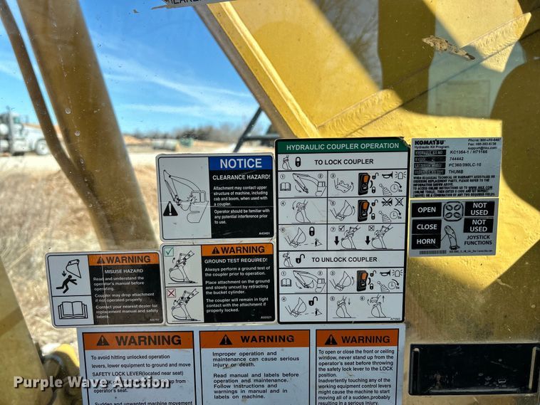 image for item EK4155 2011 Komatsu PC360LC-10 excavator