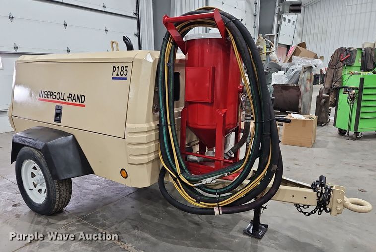 image for item IB9569 2007 Ingersoll Rand P185 air compressor/ sandblaster