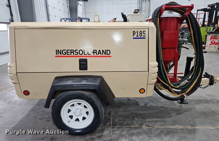 image for item IB9569 2007 Ingersoll Rand P185 air compressor/ sandblaster