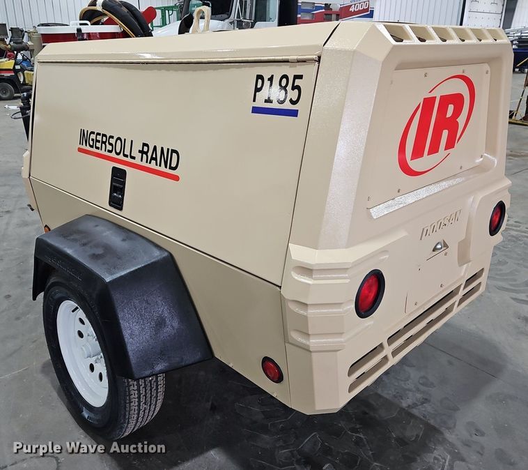 image for item IB9569 2007 Ingersoll Rand P185 air compressor/ sandblaster